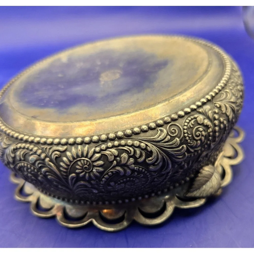 Silver Plated Basket Style With Handle Antique‎ Marked 37 Gilt
